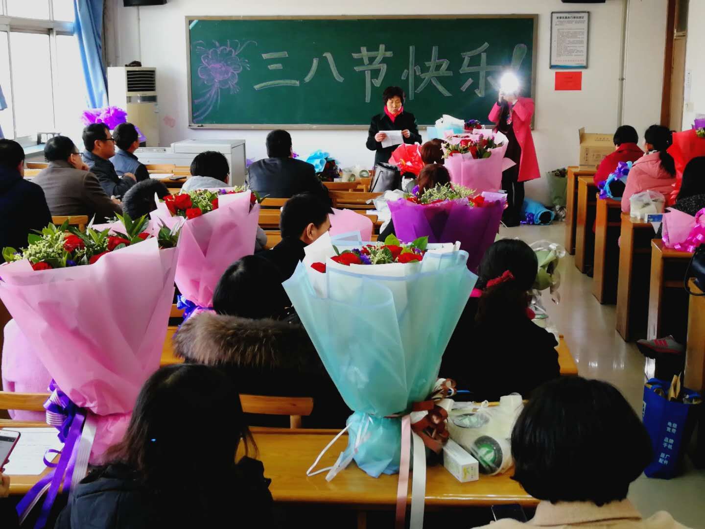 ����Ժ����¡�ؾٰ��조���ˡ���