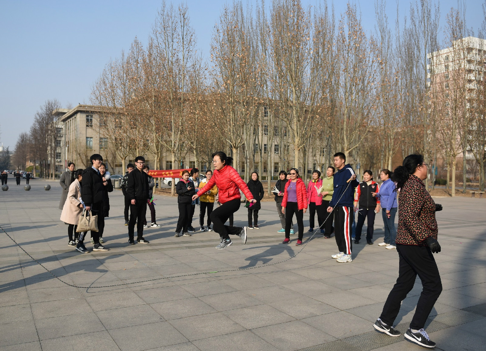 �ٰ��조���ˡ�Ȥζ�����